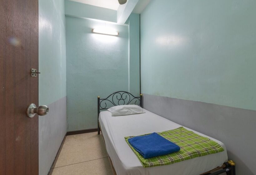 اتاق استاندارد یک نفره, 7 Holder Guesthouse