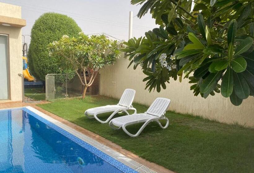 Шале 1 Спальня, Mooyah Resort