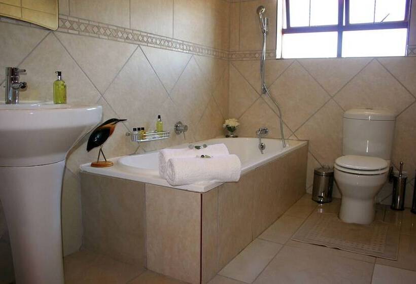 Люкс, Meloding Guest House