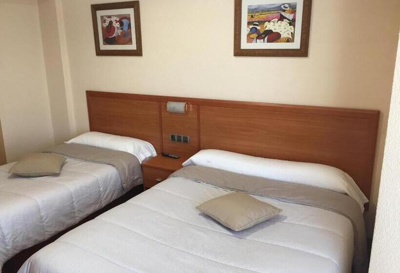 标准间, Hostal Restaurante Iruñako