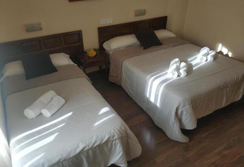 标准间, Hostal Restaurante Iruñako