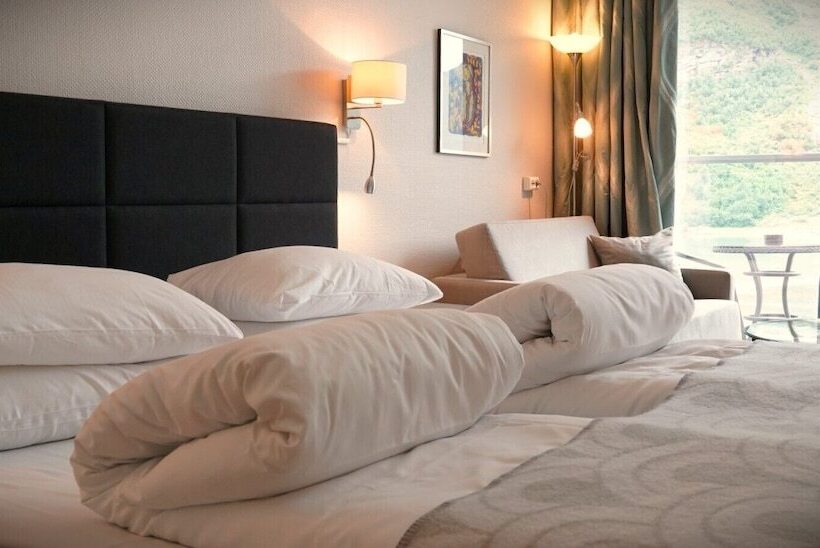 Номер Superior с Видом, Havila Hotel Geiranger