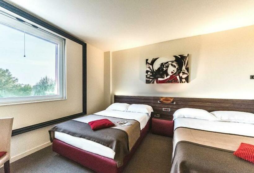 Трехместный Номер Superior, Antony Hotel   Venice Airport