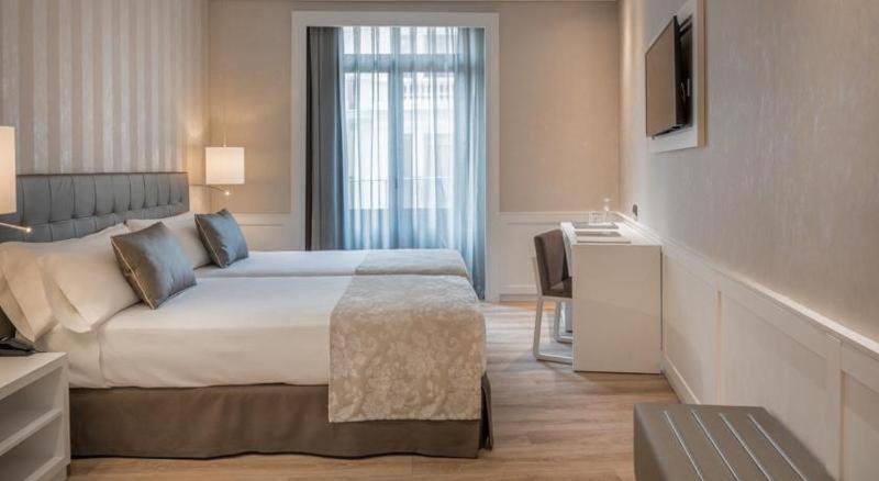 Chambre Standard, Catalonia Puerta Del Sol