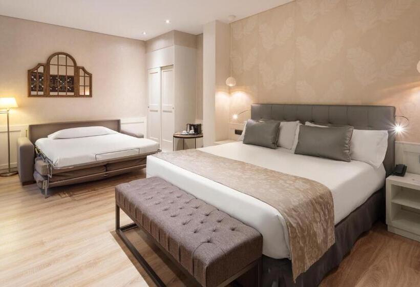 Chambre Supérieure, Catalonia Puerta Del Sol