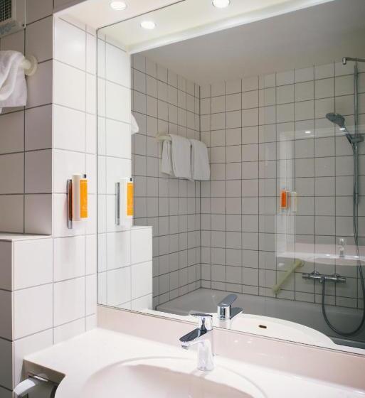 Номер Стандарт с Гостиной, Vienna House Easy By Wyndham Amberg