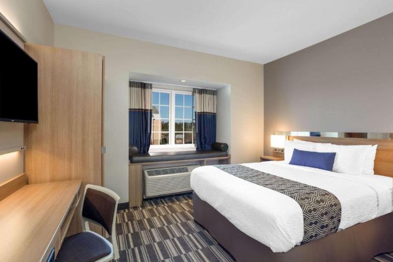 Номер Стандарт, Microtel Inn Suites By Wyndham South Hill