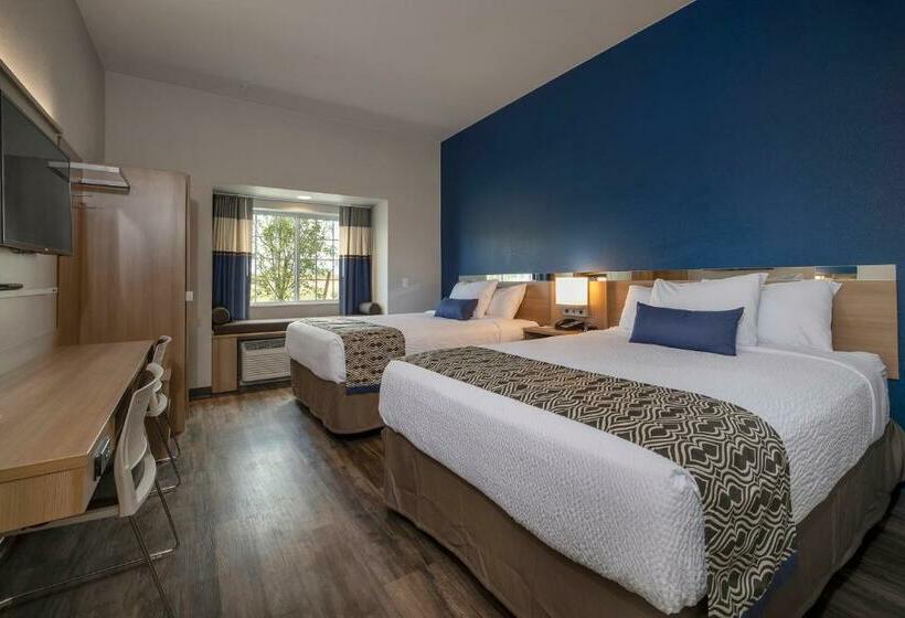 Номер Стандарт Адаптированный для Инвалидов, Microtel Inn & Suites By Wyndham Loveland