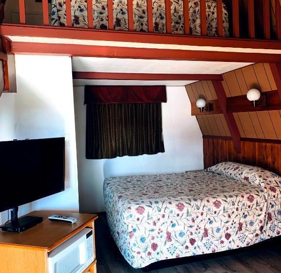 Номер Deluxe, The Ranch Motel