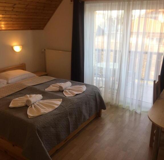 آپارتمان 1 خوابه, Lucky Villa