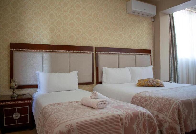 اتاق استاندارد سه نفره, Bocca Hotel Korce