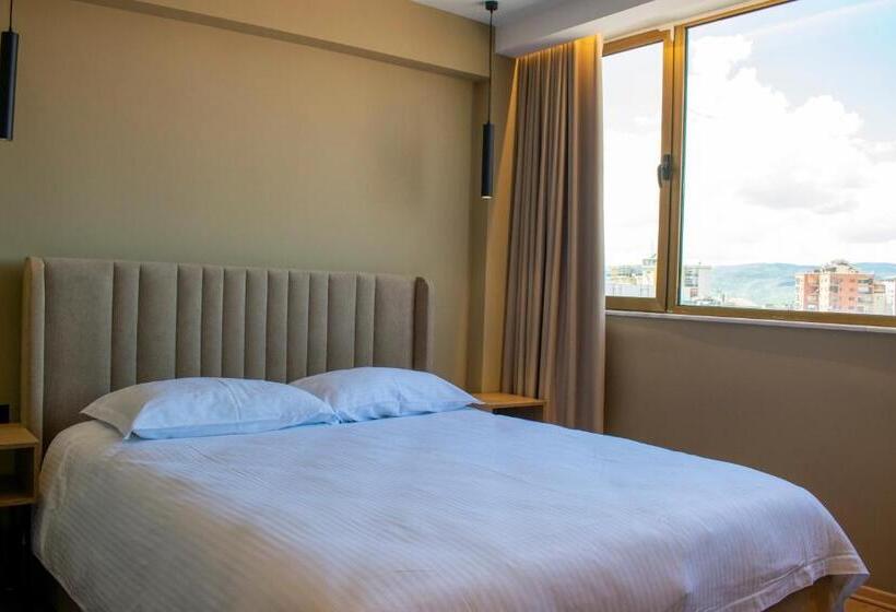 اتاق سوپریور با تخت بزرگ, Bocca Hotel Korce