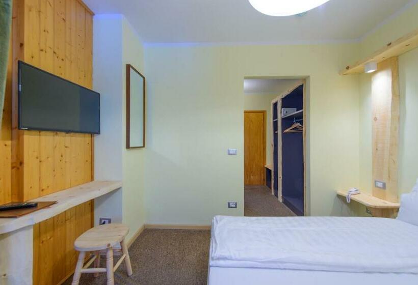 חדר משפחתי, Park Hotel Faloria