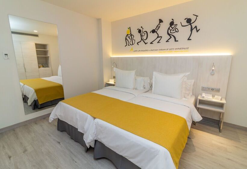 اتاق اکونومی, Lemon & Soul Las Palmas