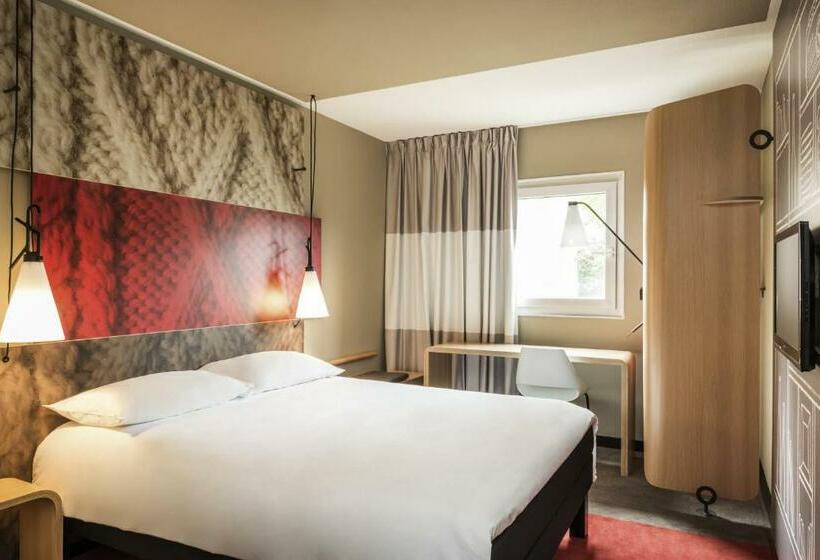 Номер Стандарт Двуспальная Кровать, Ibis Paris La Defense Courbevoie