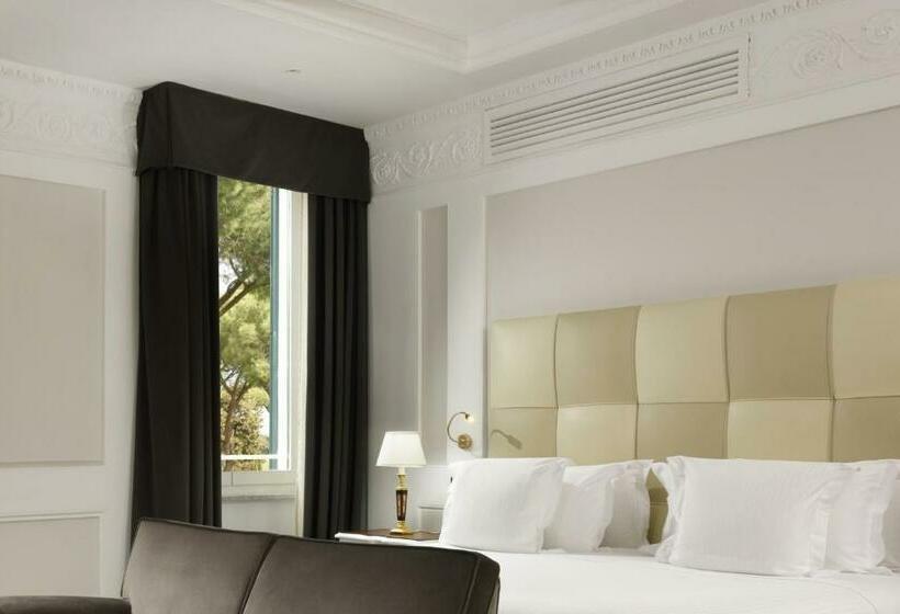스위트, Splendide Royal   The Leading Hotels Of The World