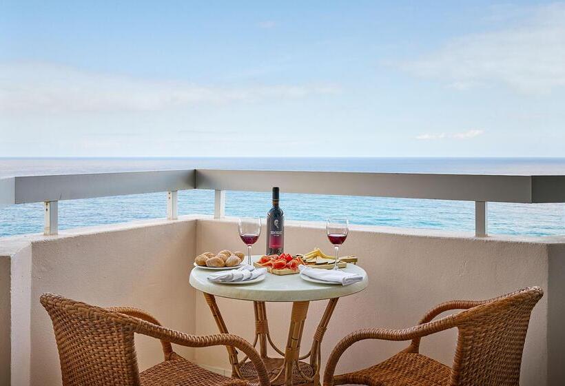 Люкс Мастер, Precise Resort Tenerife
