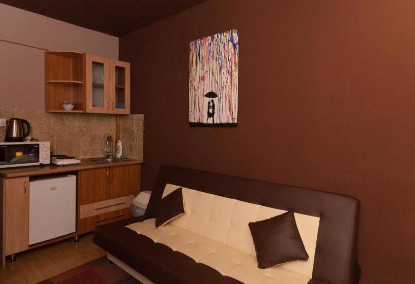 デラックスルーム, Anva House