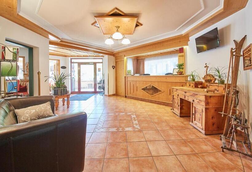Апартаменты 1 Спальня Нижний Этаж, Am Zwölferkogel Appartements