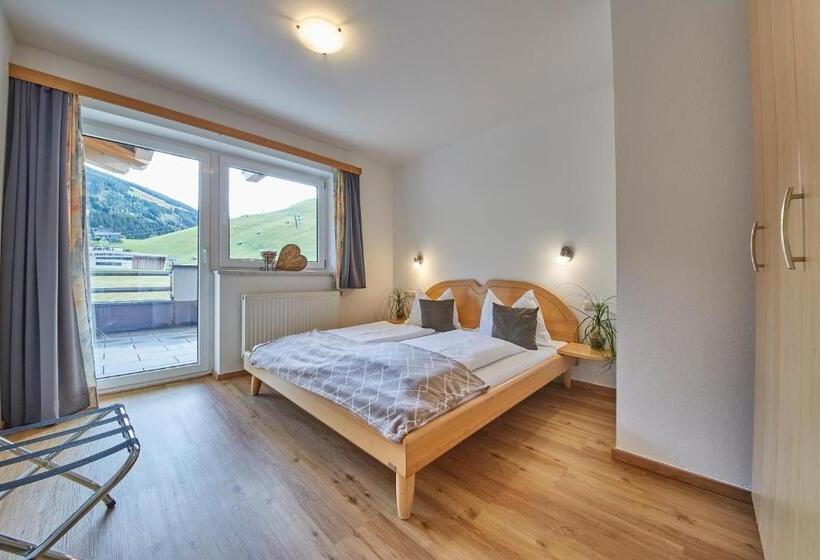 Апартаменты 1 Спальня с Балконом, Am Zwölferkogel Appartements