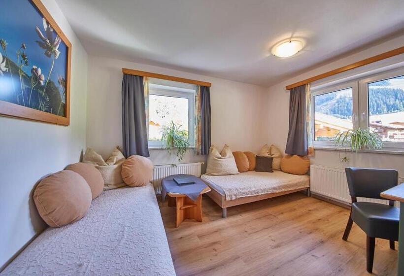 Апартаменты 2 Спальни, Am Zwölferkogel Appartements