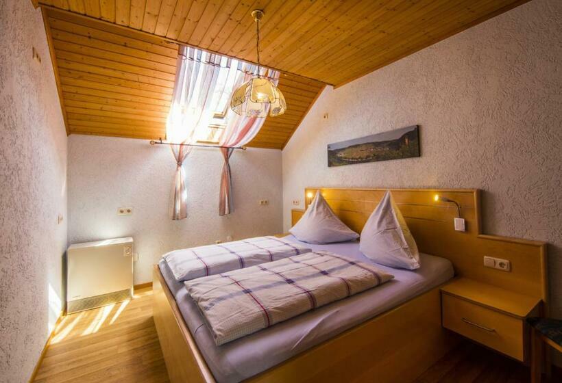 Апартаменты 2 Спальни, Ferienhaus Anne Und Weingut Willi Fett