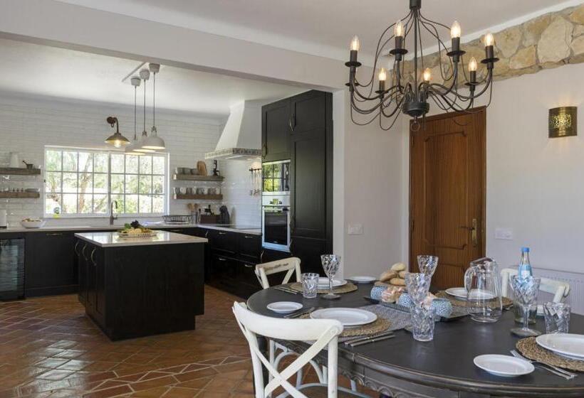 וילה סופריור 3 חדרים, Quinta Do Rosal