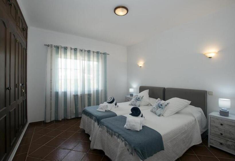 וילת 3 חדרי שינה עם בריכה, Quinta Do Rosal