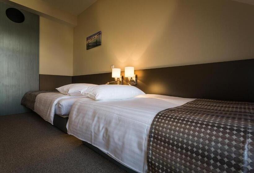 اتاق استاندارد, Corvin Hotel Budapest Corvin Wing
