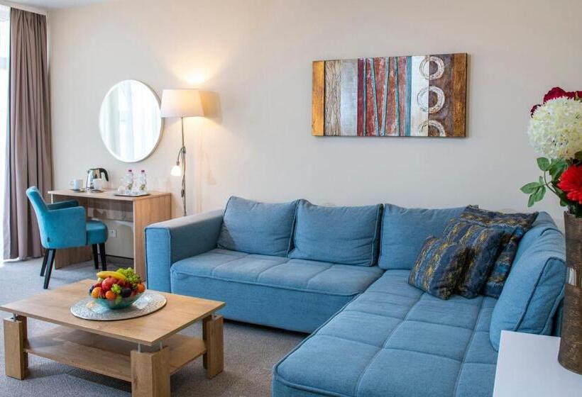 سوییت, Corvin Hotel Budapest Corvin Wing