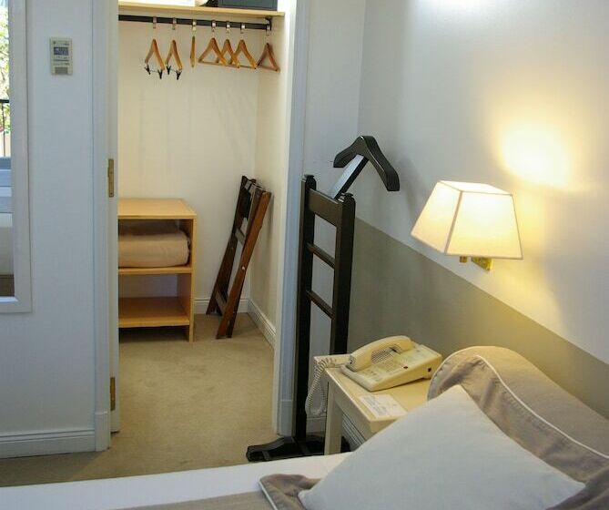 标准工作室, Loi Suites Recoleta