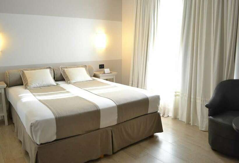 标准工作室, Loi Suites Recoleta