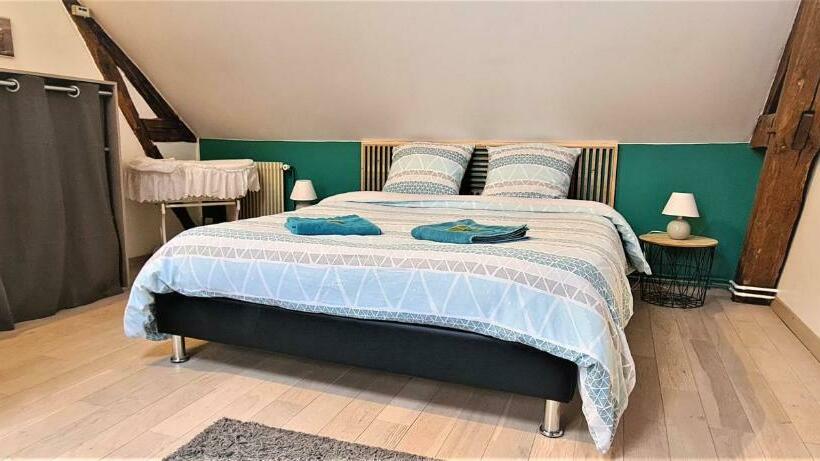 Дом 2 Спальни, Gîte Atypique 2 à 8 Personnes Avec Piscine Jacuzzi Proche Châteaux De La Loire