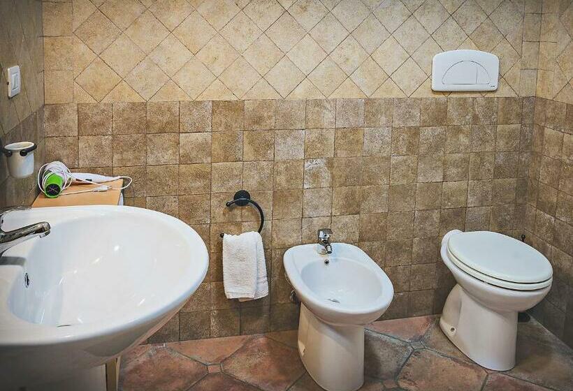 اتاق استاندارد, Bed And Breakfast Ichnos