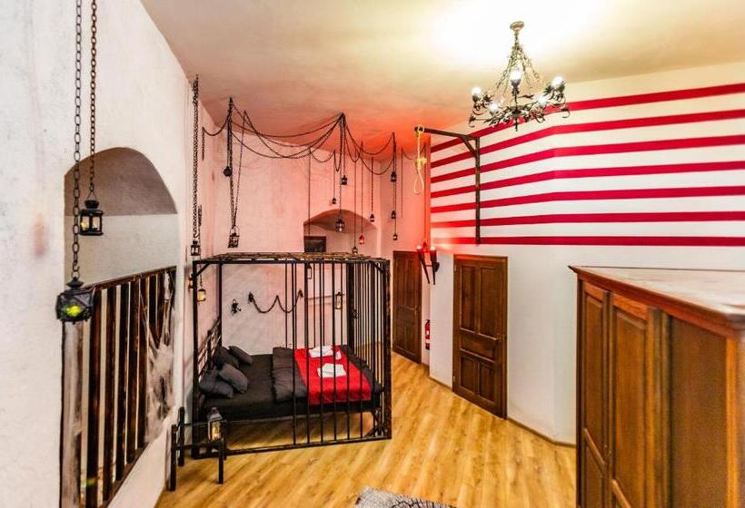 メゾネットスイート, Grand Vígľaš