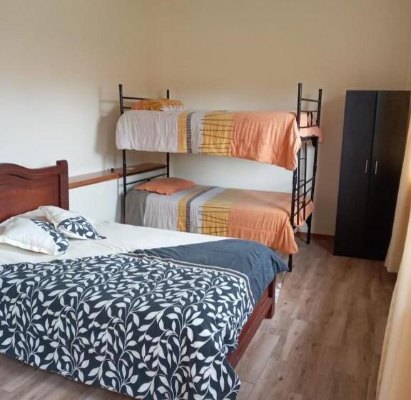 패밀리 룸 가든 전망, Tababela Airport B&b