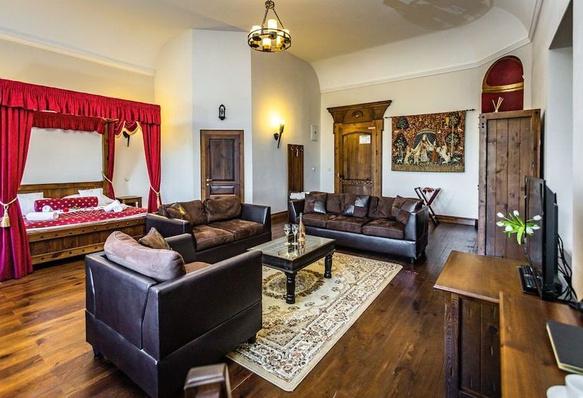 1ベッドルームのデラックスアパートメント, Grand Vígľaš