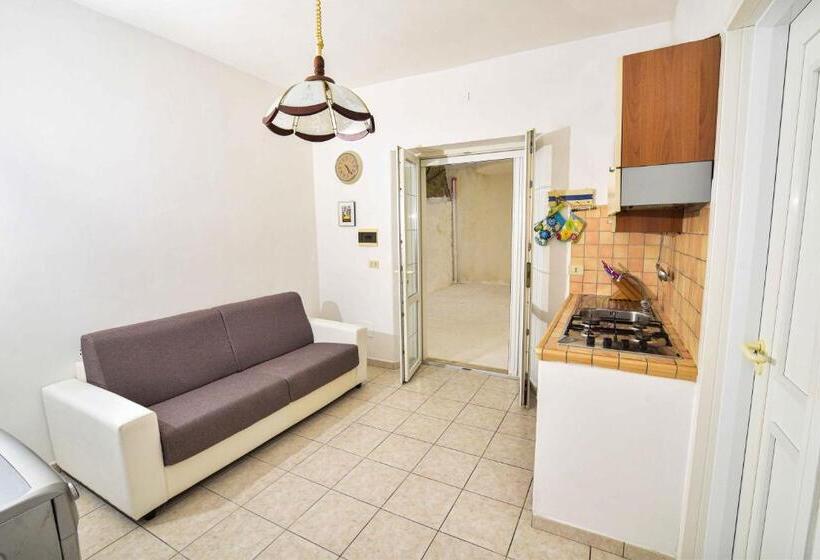 Семейный Номер, Solemareponza Casa Maria