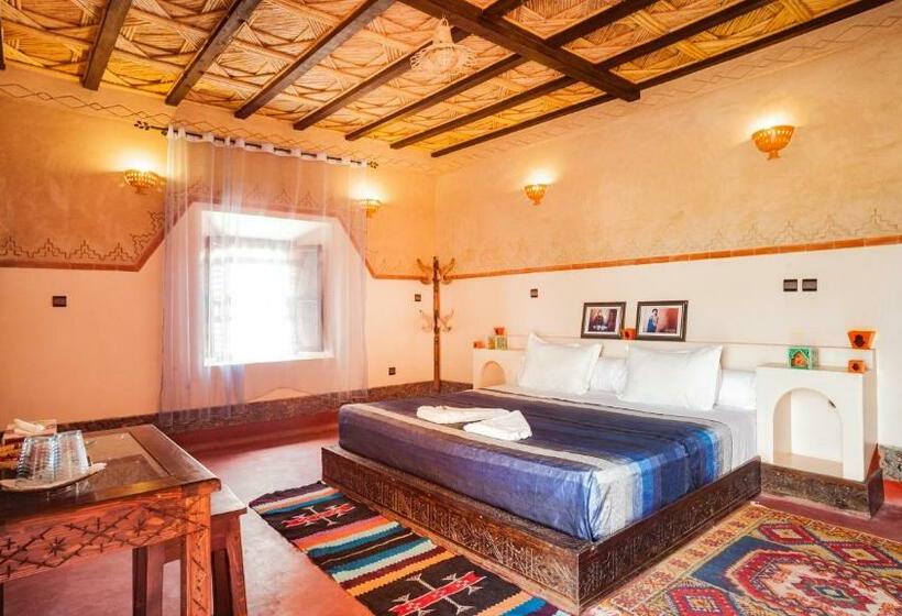 חדר משפחתי נוף לבריכה, Ecolodge L île De Ouarzazate