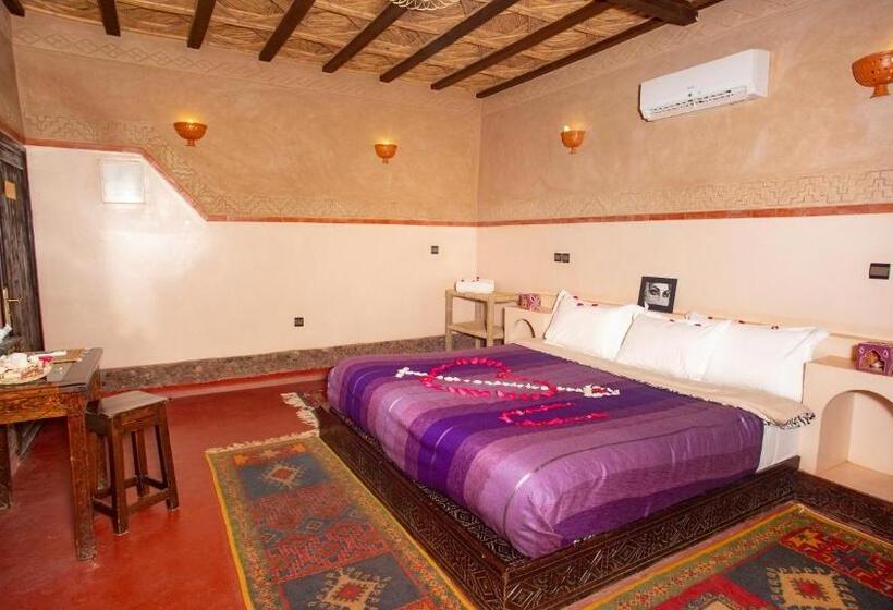 חדר משפחתי נוף לבריכה, Ecolodge L île De Ouarzazate
