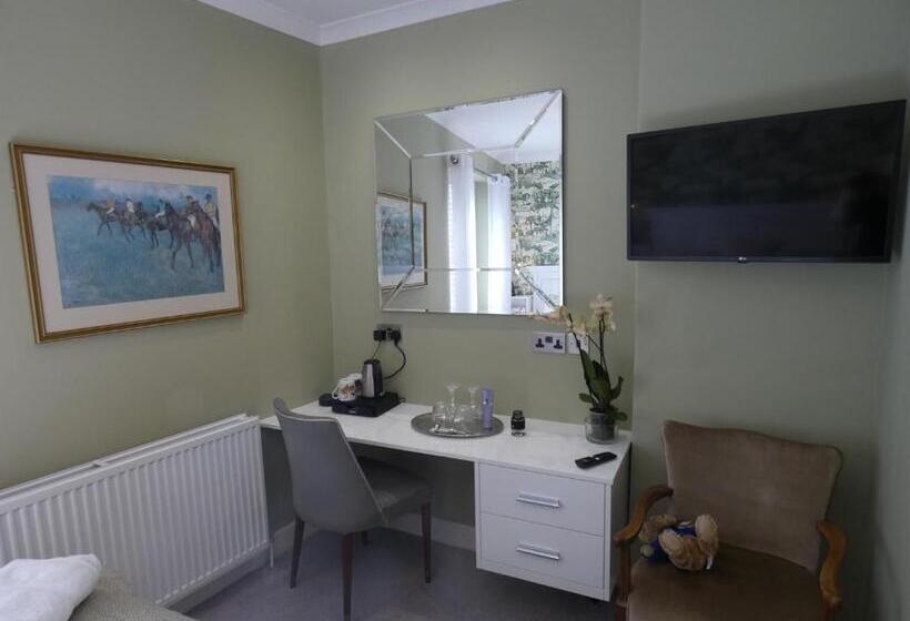 Номер Deluxe Кровать Кинг, Kentwood Guest House