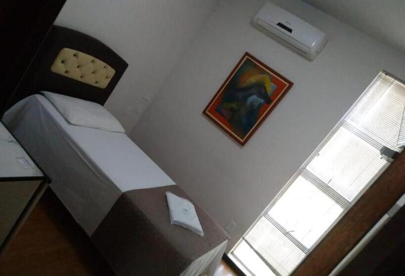 Номер Deluxe, Marcos Palace