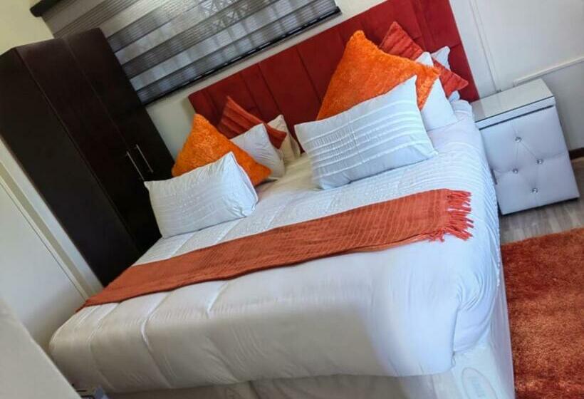 اتاق استاندارد, Obaa Sima Guest House