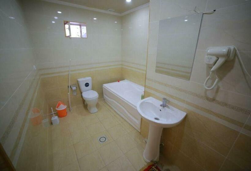 スタンダード４人部屋, Khiva Mirza Bobur Guest House