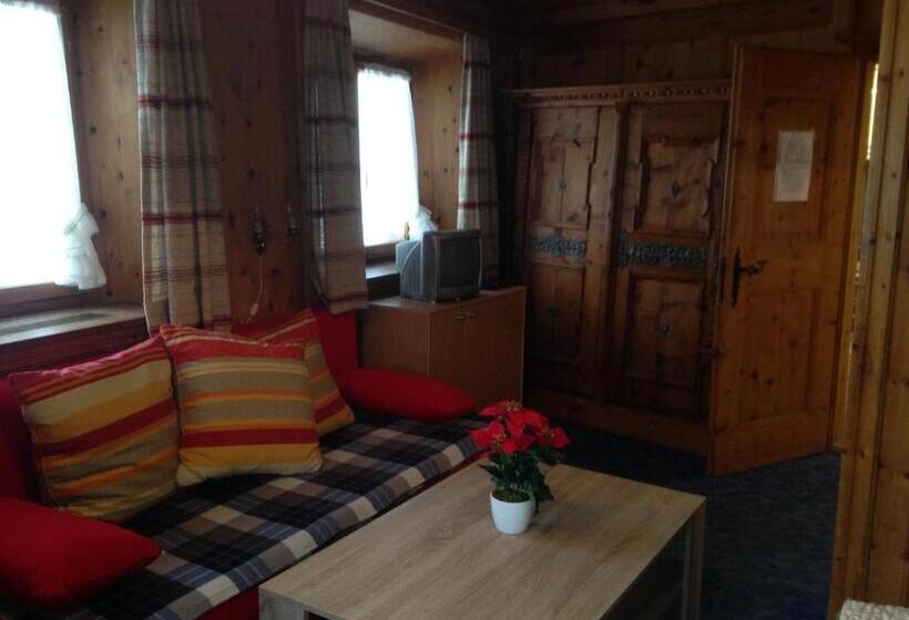 Номер Стандарт Совместная Ванная, B&b Hotel & Appartements Chasa Valär