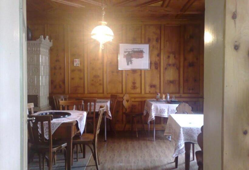 Семейные Апартаменты, B&b Hotel & Appartements Chasa Valär
