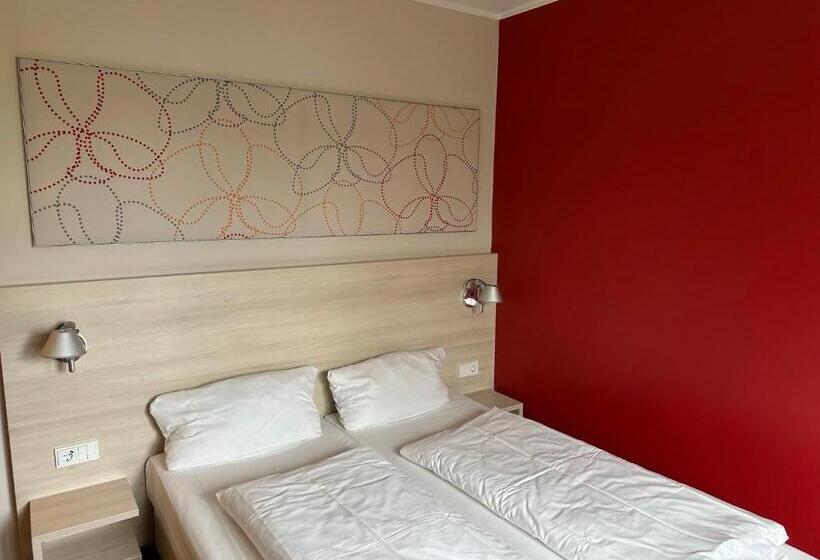 Семейный Номер, Serways Hotel Lüneburger Heide West