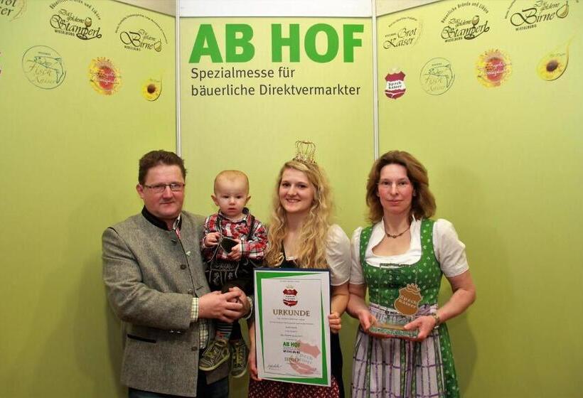 Номер Стандарт, Willi's Bauernhof