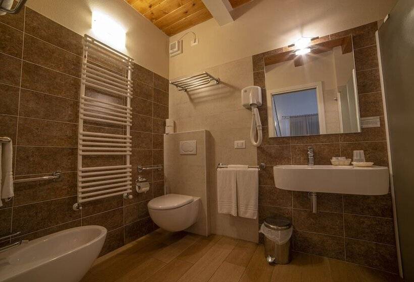 Номер Стандарт Трехместный, Agriturismo B&b Vista Parco
