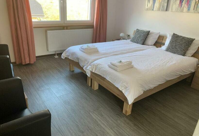 Номер Стандарт, Garni Hotel Im Fachwerkhof